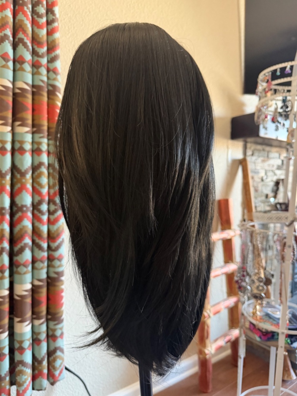 Dark Brown Straight Layered Wig - Picture 3 of 5